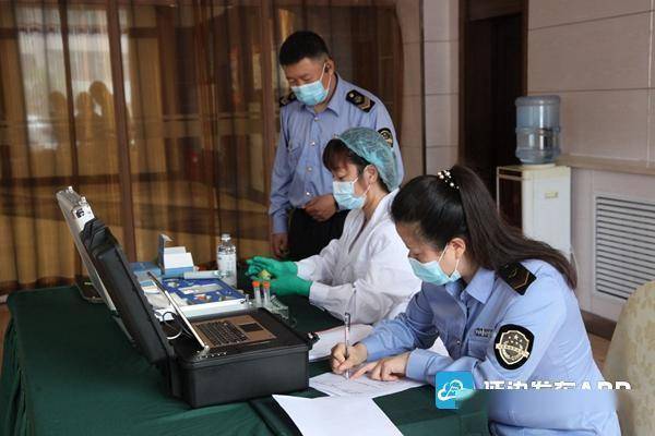 延吉市市場監督管理局多措并舉保障中高考期間餐飲服務食品安全
